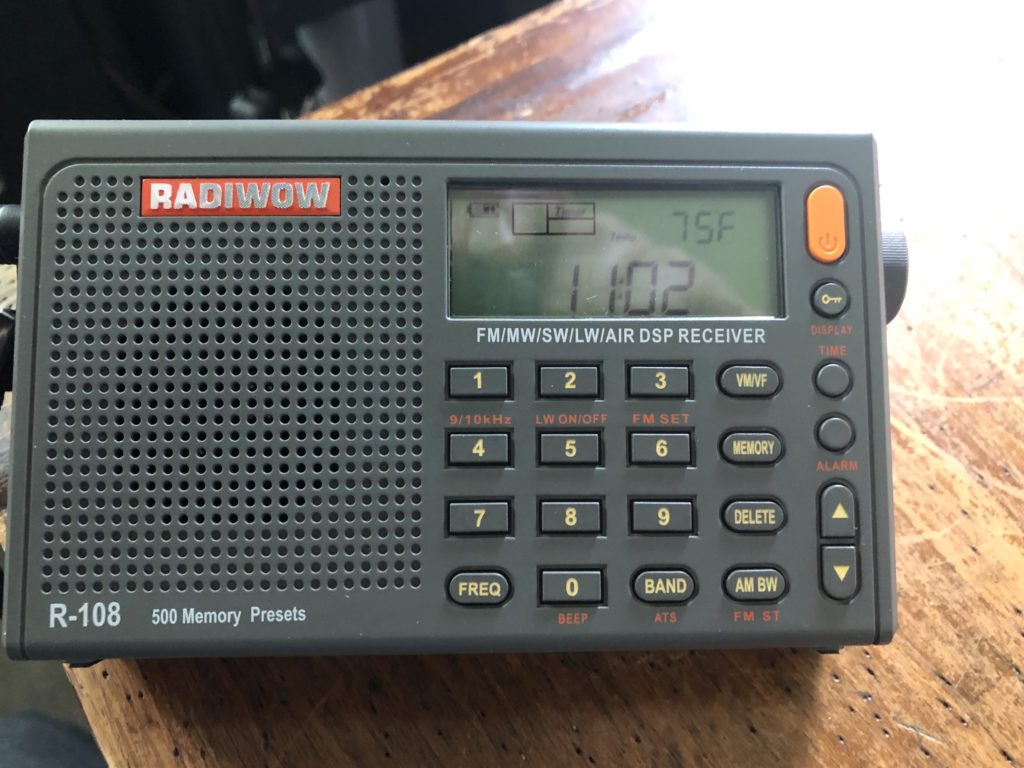 A radio that has shortwave capabilities.